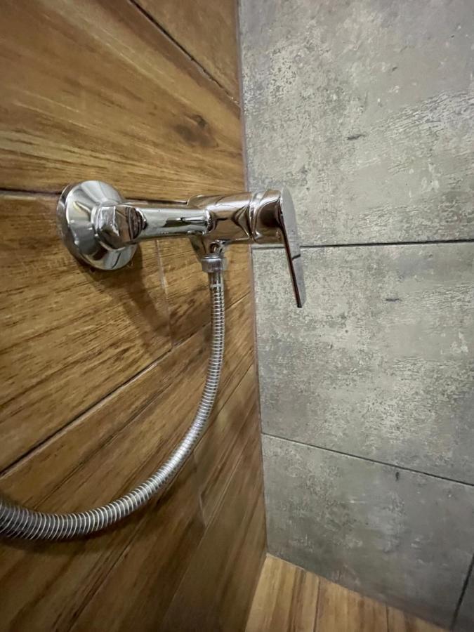 Hostel U Pottera Chernivtsi Luaran gambar